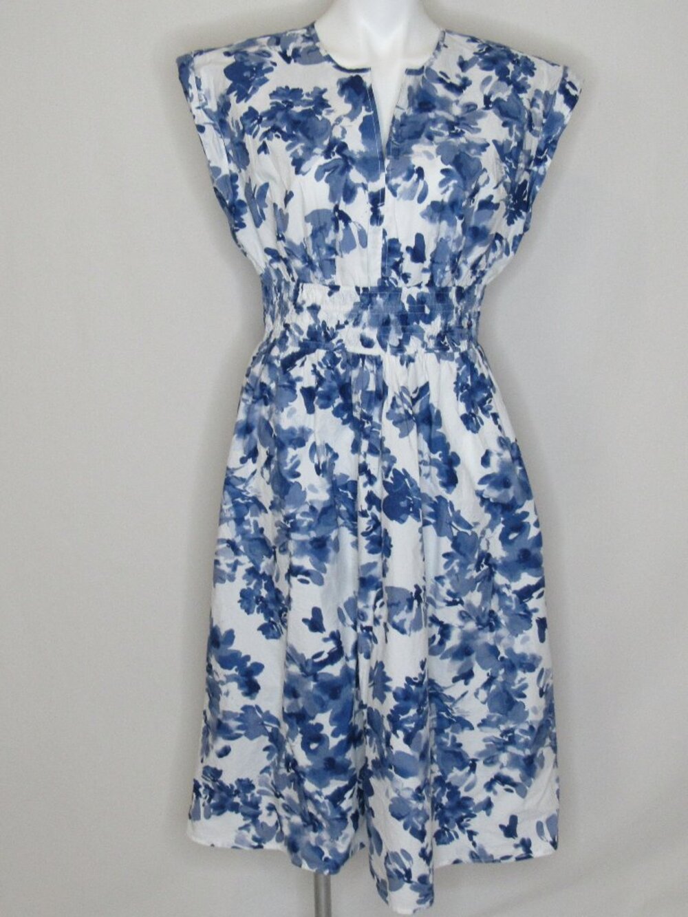 Calvin Klein Blue Foral Print Smocked Waist V-Neck Cap Sleeve Dress 10
